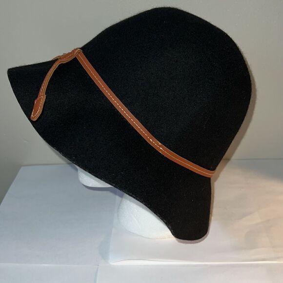 SAKS FIFTH AVE Black Label Wool Hat - Picture 3 of 7